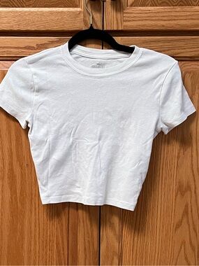 Hollister White Short Sleeve Crewneck Crop Top, GUC, Size S